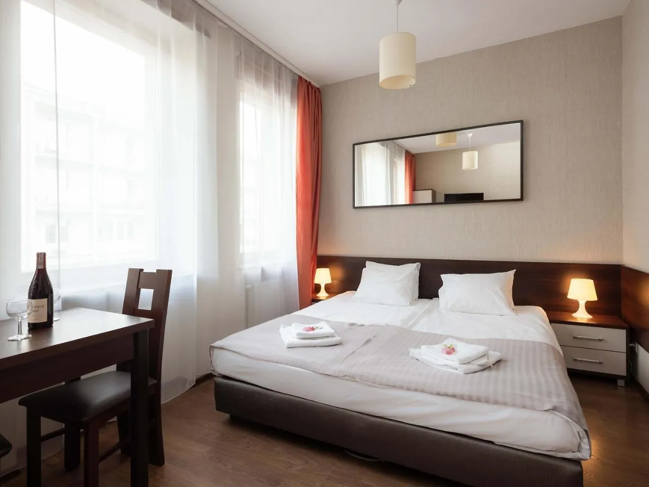 Lux Aparthotel Cracovia