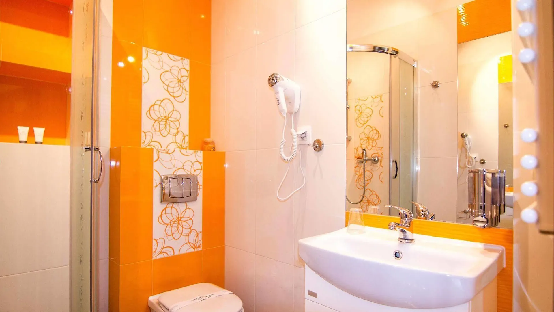 Lux Aparthotel Krakow 3*,